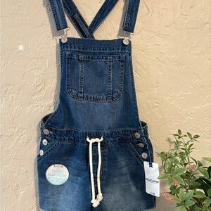 Wallflower Women’s Denim Short Overalls Romper size M
